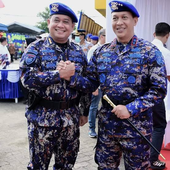 Tak Hanya Segudang Prestasi, Askolani Juga Memperoleh PIN Emas Kapolri dan Brevet Polairud